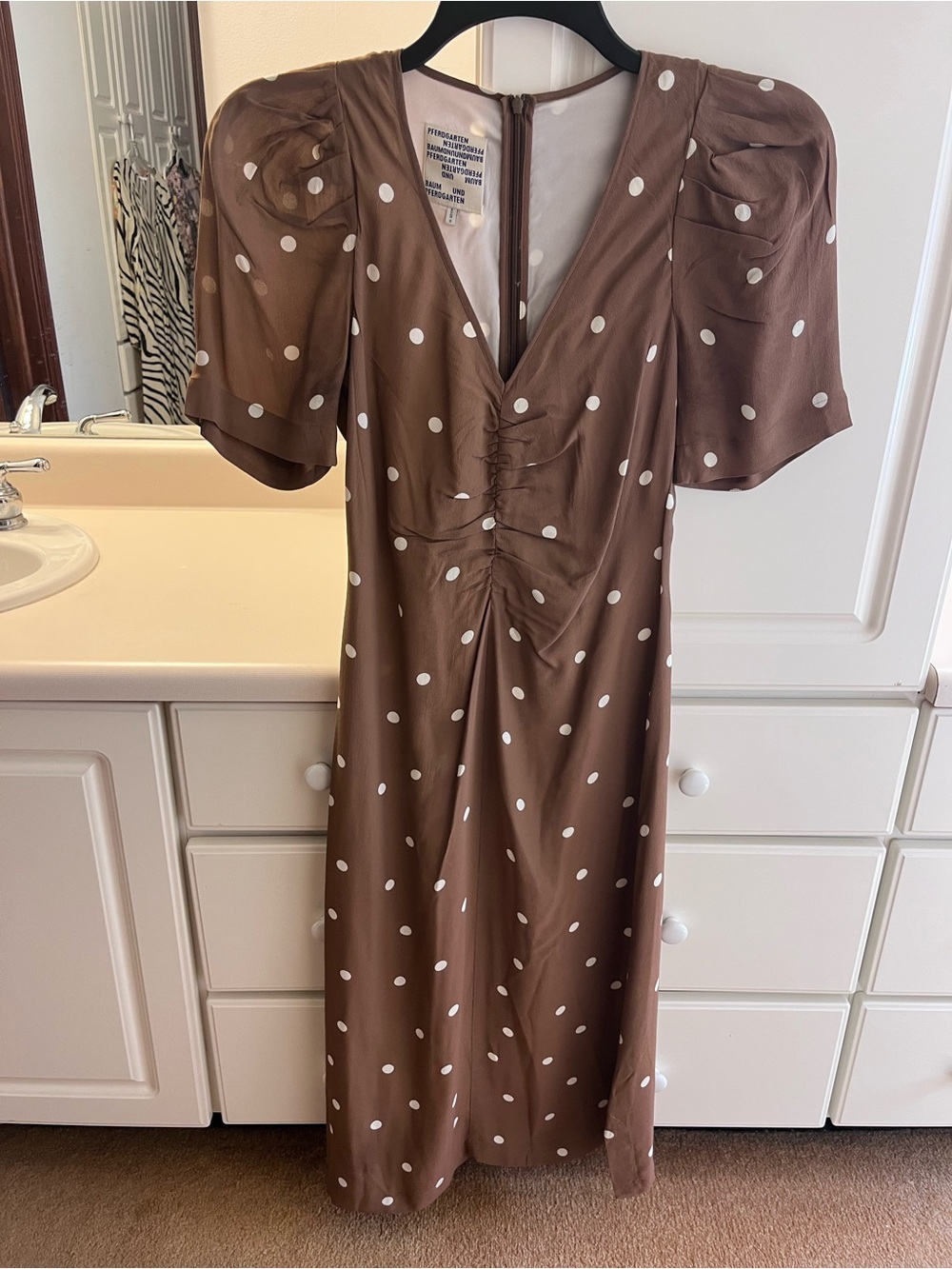 Women's Brown Polka Dot Midi Dress with V-Neck and Puff Sleeves